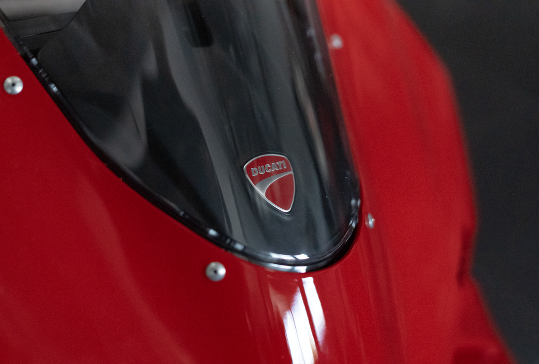 2025 Ducati Panigale V4 - Image 11