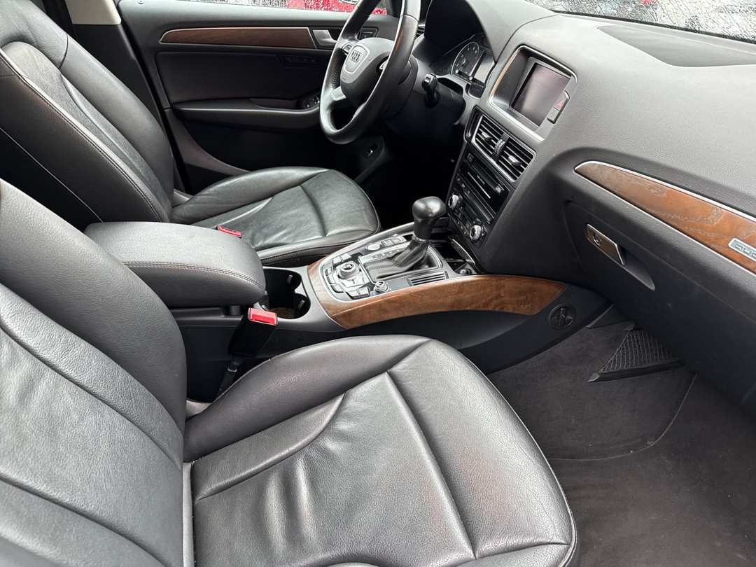 2013 Audi Q5 2.0T Premium Plus - Image 15