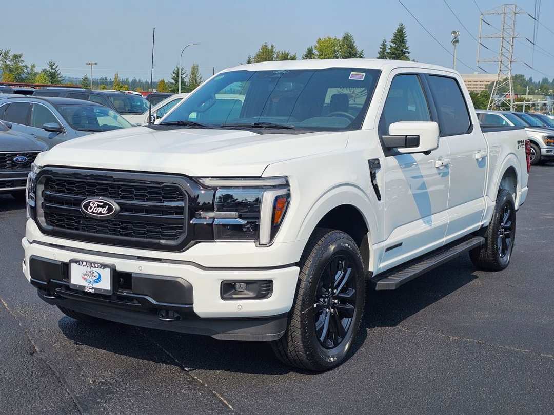 2025 Ford F-150 Lariat - Image 3