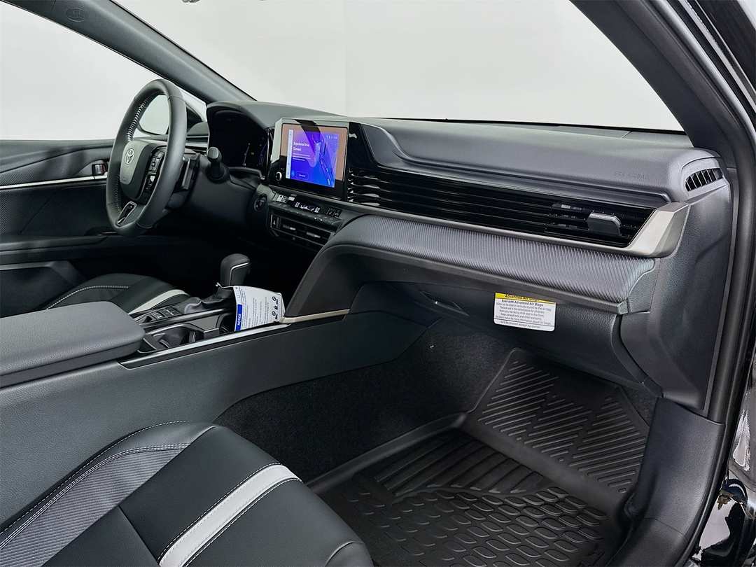 2026 Toyota Camry SE Nightshade - Image 30