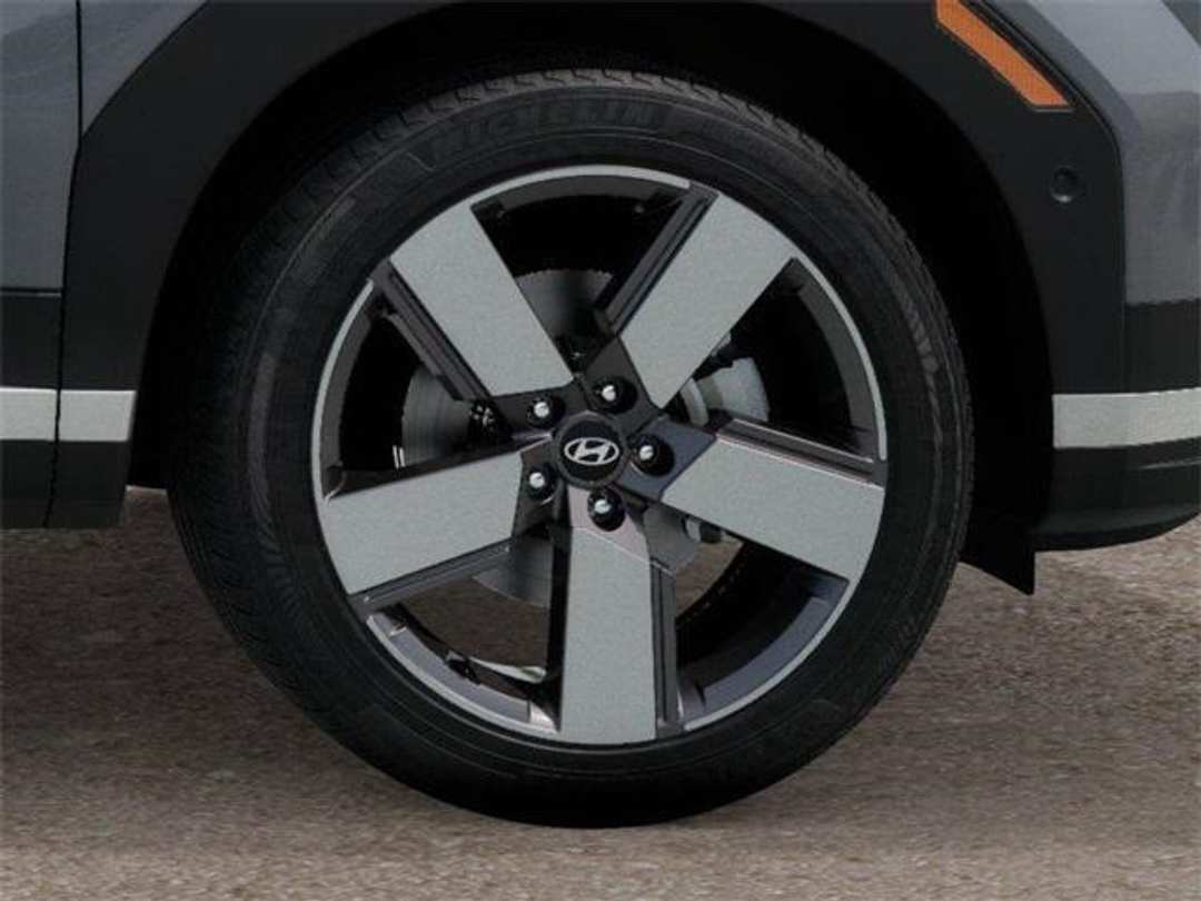 2026 Hyundai Santa Fe Limited - Image 8