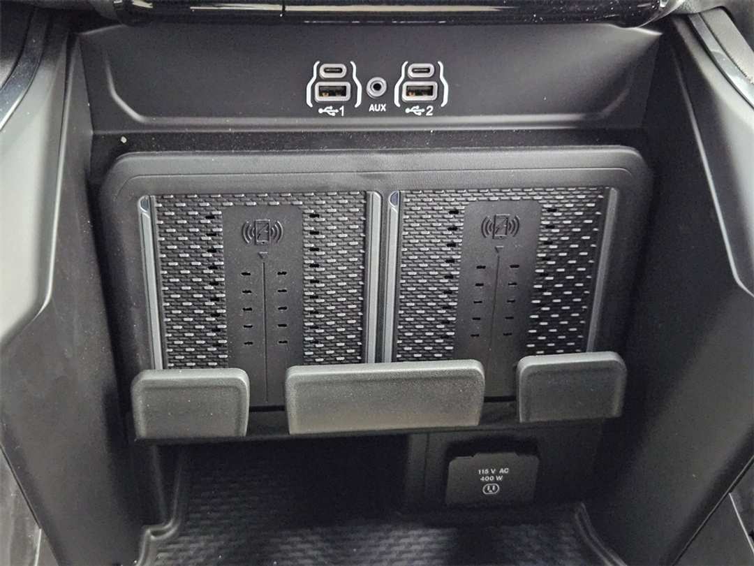 2026 Ram 3500 Laramie - Image 25