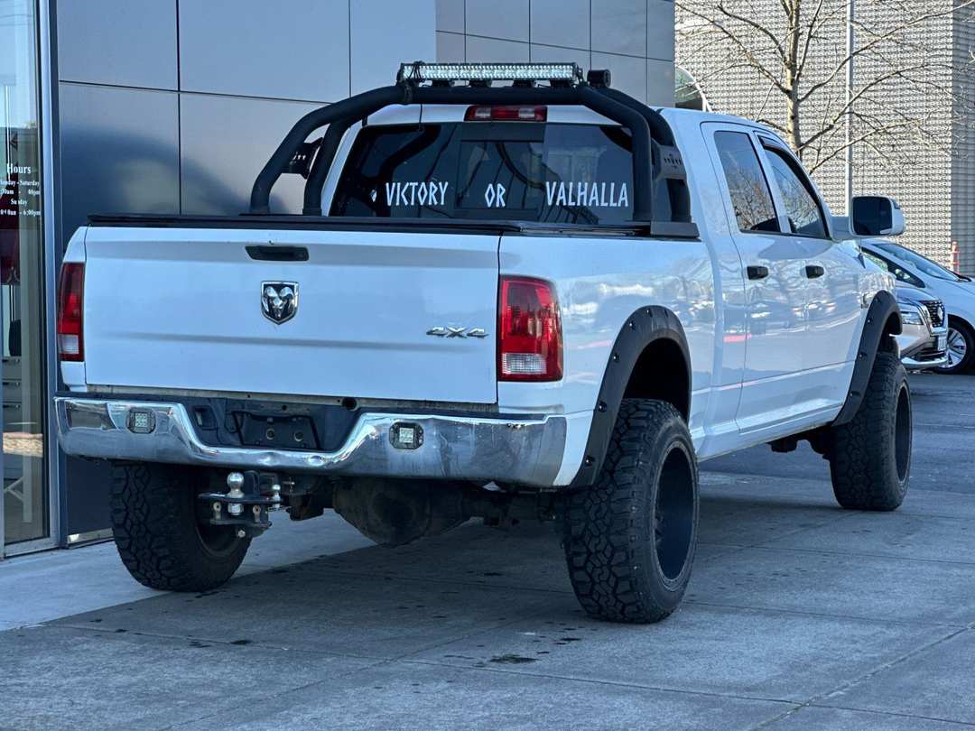 2011 Ram 3500 SLT - Image 3