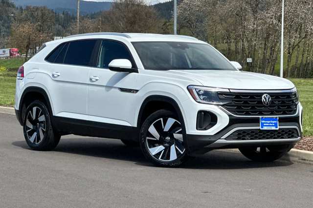 2025 Volkswagen Atlas Cross Sport 2.0T SE w/Technology