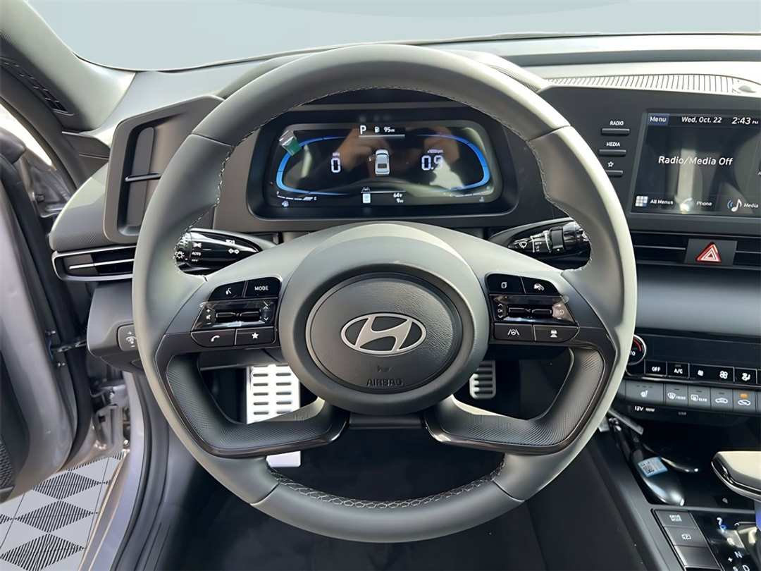 2026 Hyundai Elantra SEL Sport - Image 16