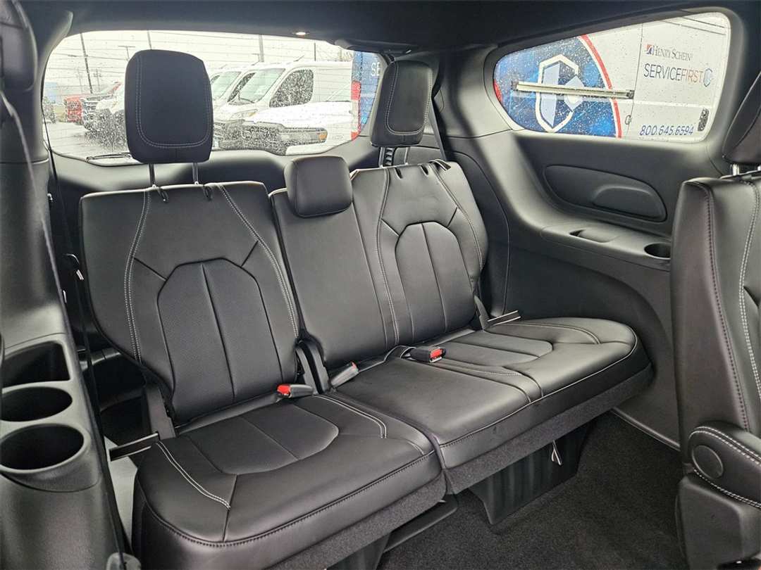 2026 Chrysler Voyager LX - Image 34