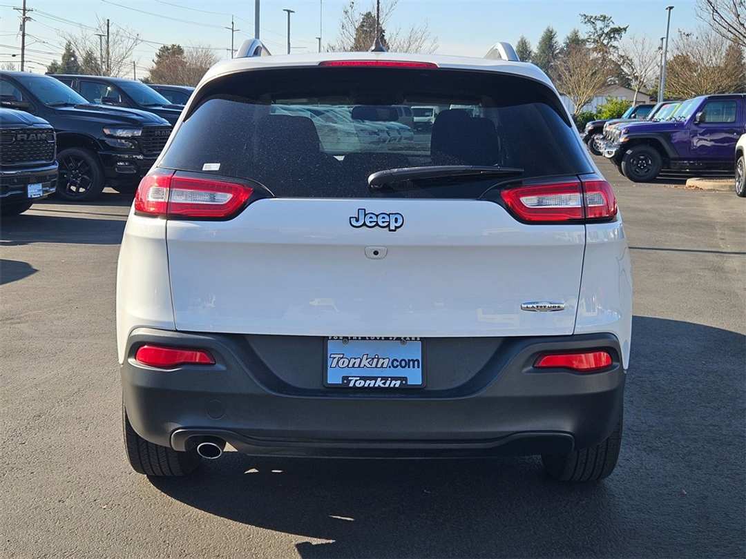 2018 Jeep Cherokee Latitude - Image 5