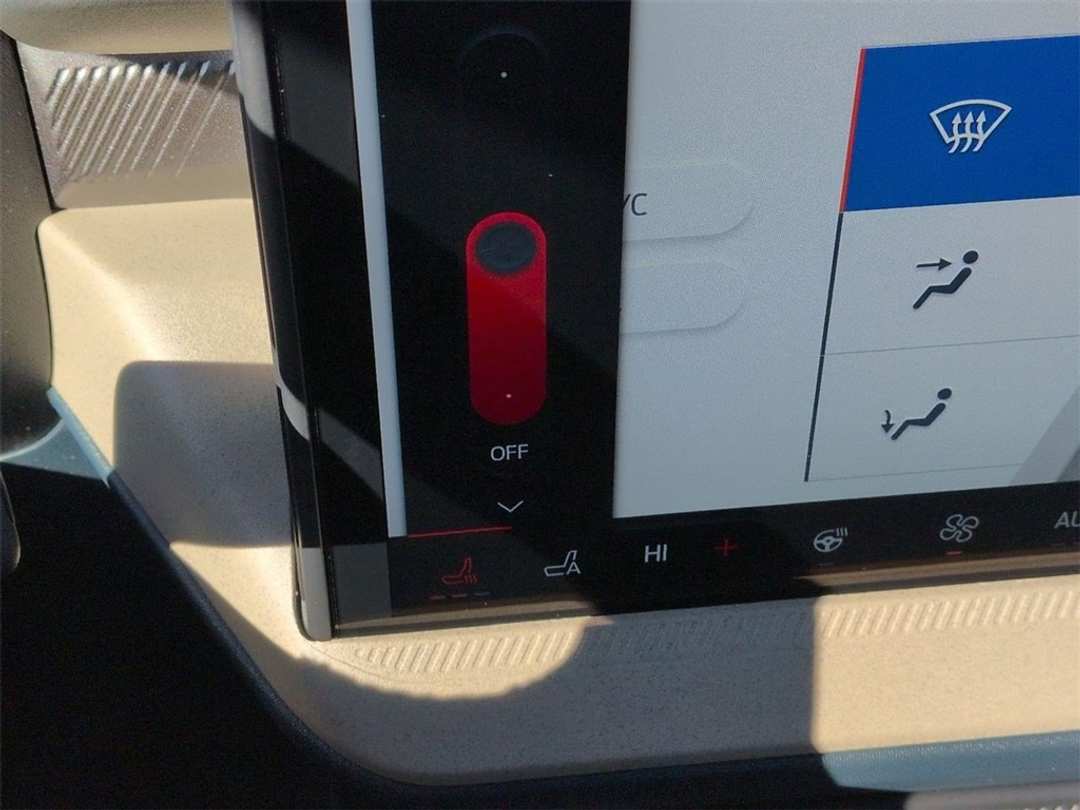 2026 Ford Maverick Lariat - Image 22