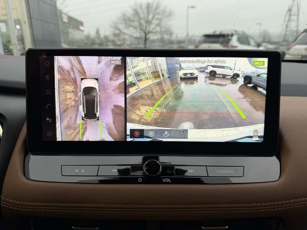 2026 Nissan Rogue Platinum - Image 22