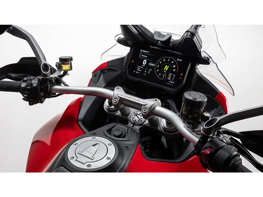 2025 Ducati Multistrada V4 S Travel & Radar - Image 19