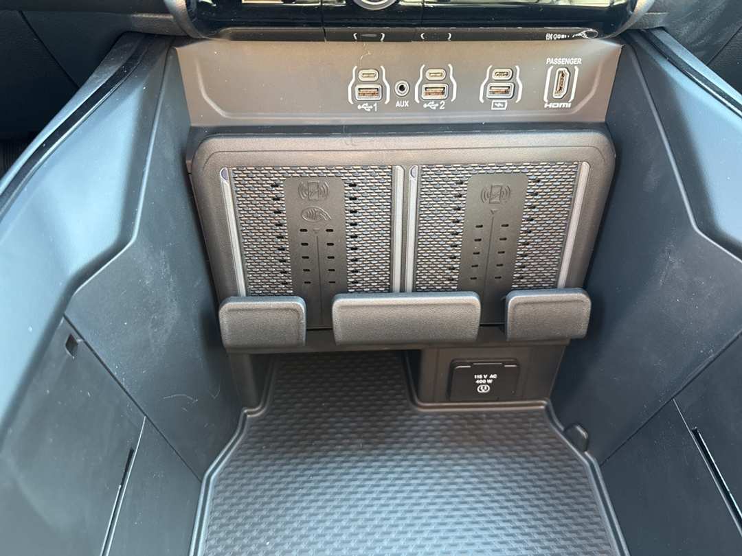 2026 Ram 1500 Rebel - Image 21