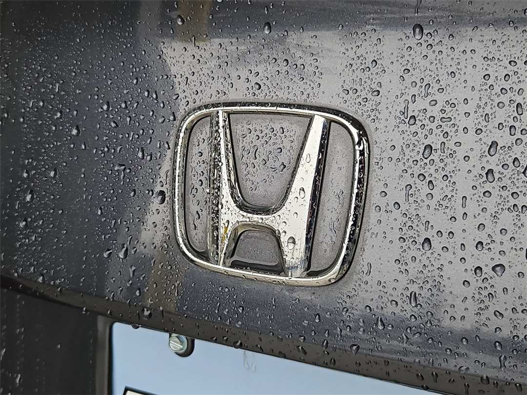 2024 Honda Civic Touring - Image 25