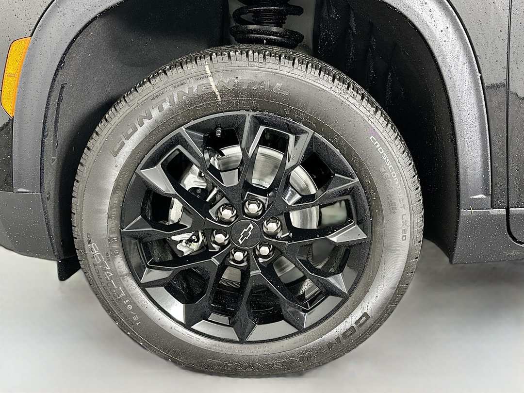 2026 Chevrolet Traverse LT - Image 32