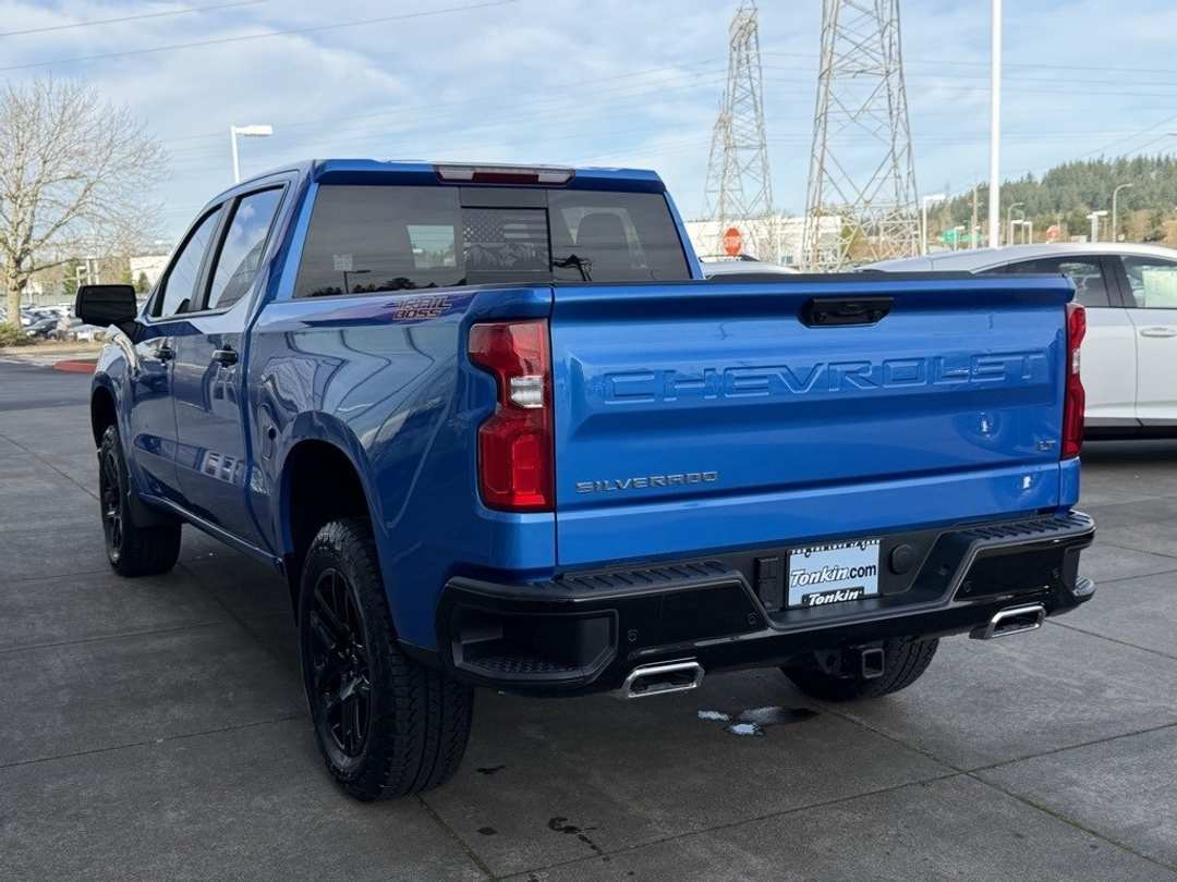 2025 Chevrolet Silverado 1500 LT Trail Boss - Image 5