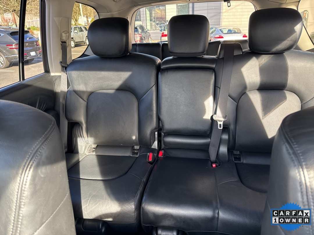 2024 Nissan Armada SL - Image 33