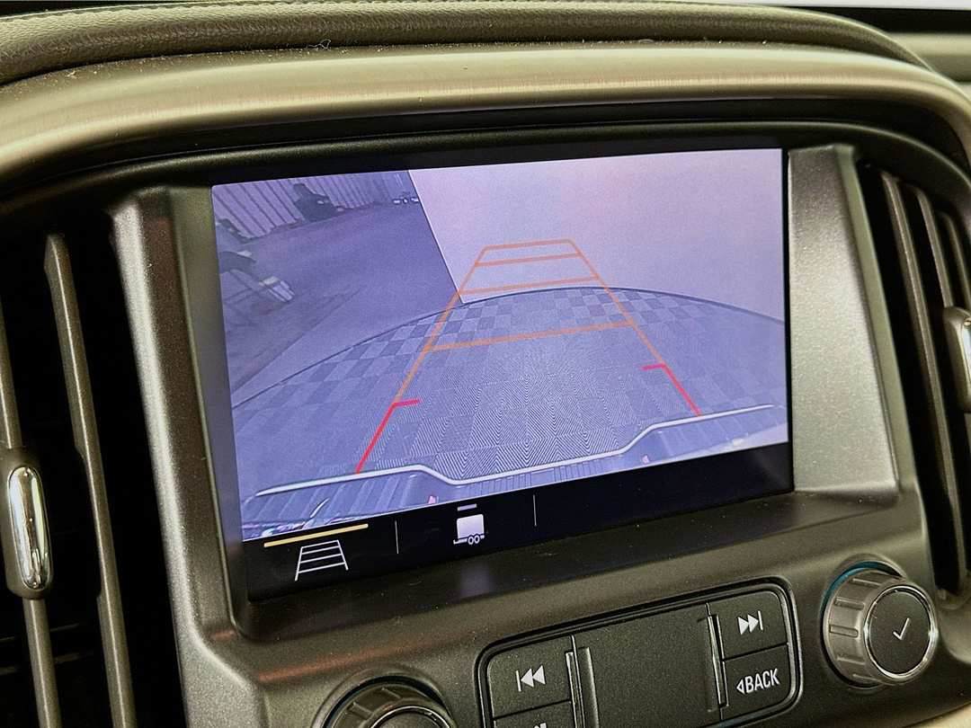 2019 GMC Canyon Denali - Image 15