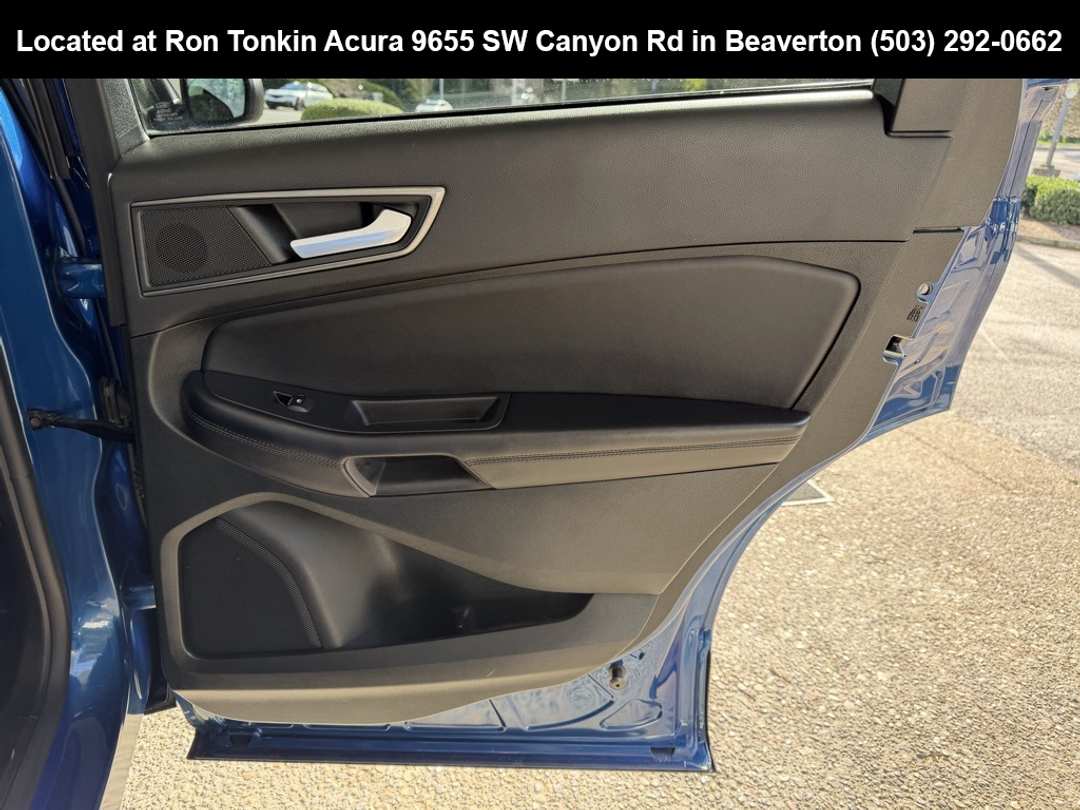 2023 Ford Edge SE - Image 30