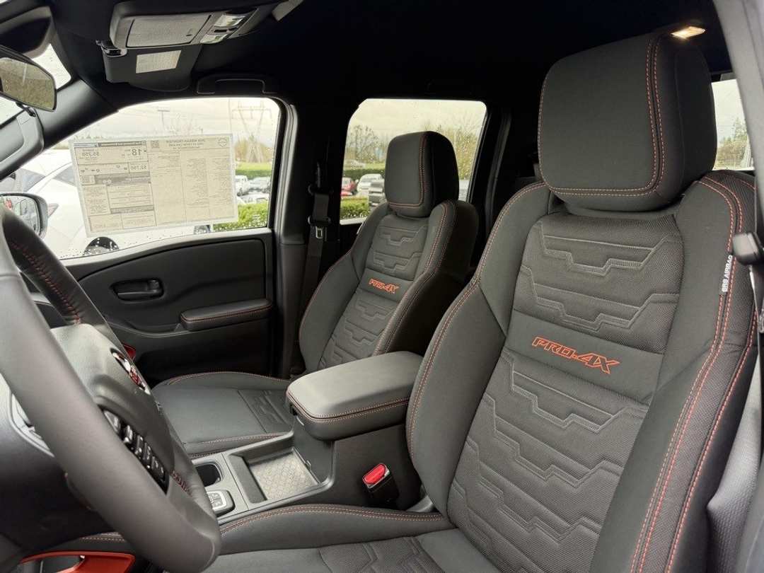 2026 Nissan Frontier PRO4X - Image 14
