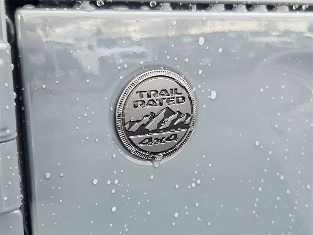 2026 Jeep Wrangler Sport - Image 31