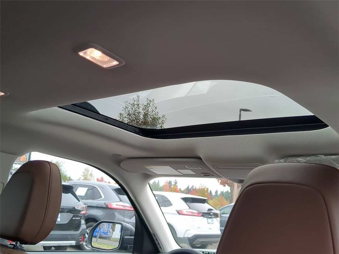 2025 Ford Bronco Sport Outer Banks - Image 30