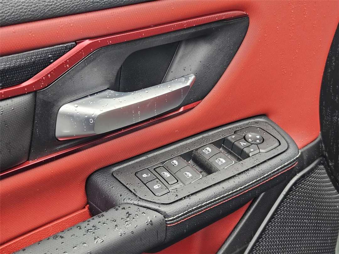 2026 Ram 1500 Rebel - Image 11