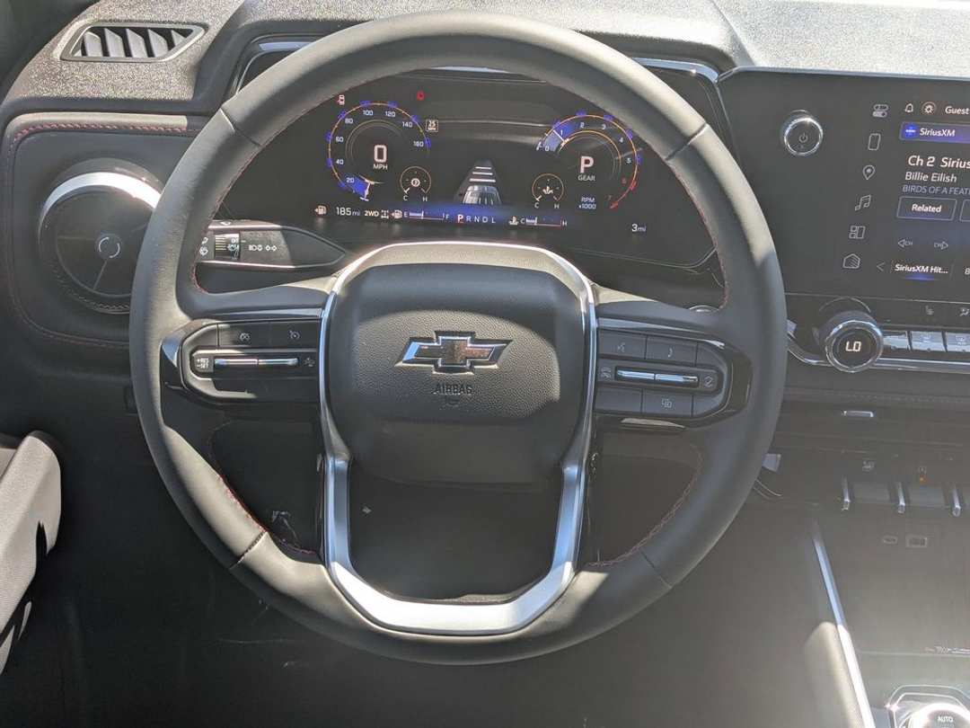 2025 Chevrolet Colorado Z71 - Image 11