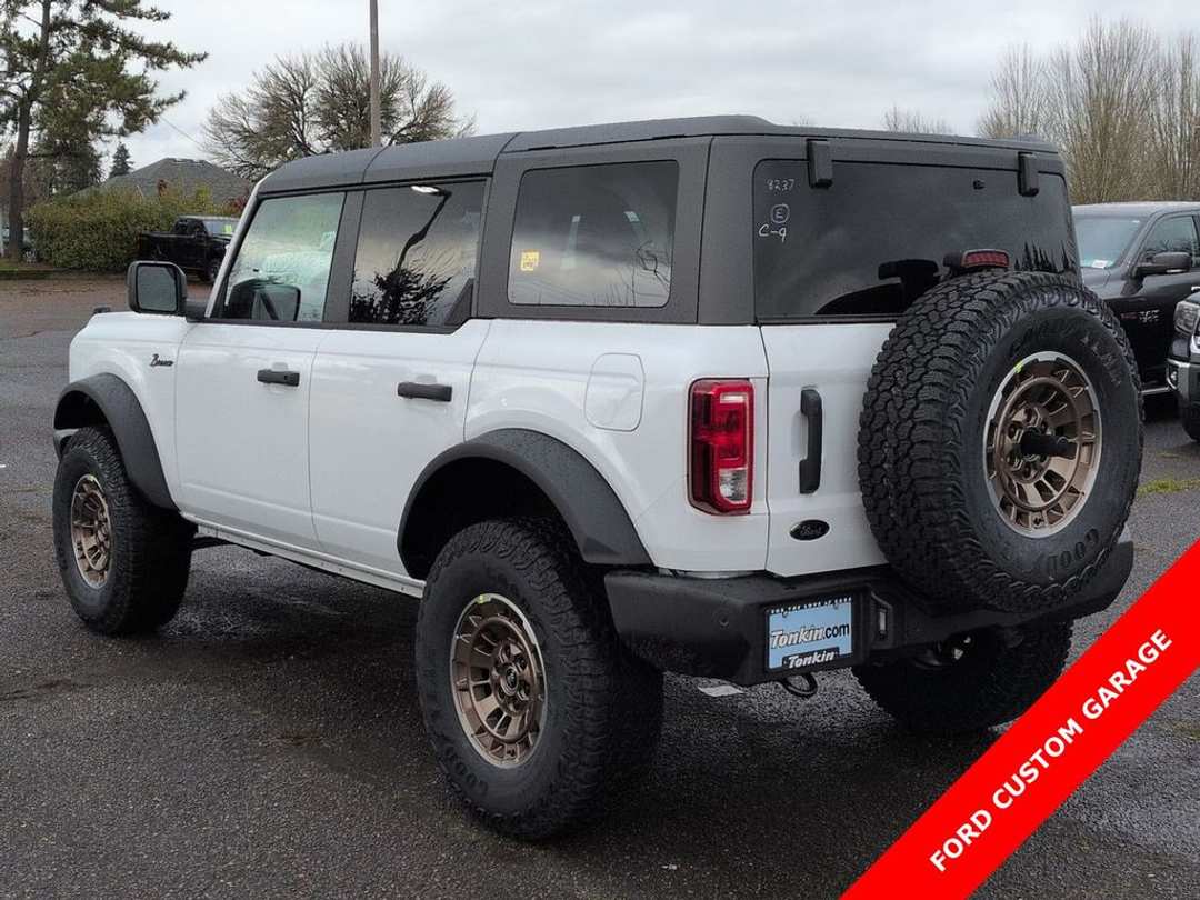 2025 Ford Bronco Big Bend - Image 3