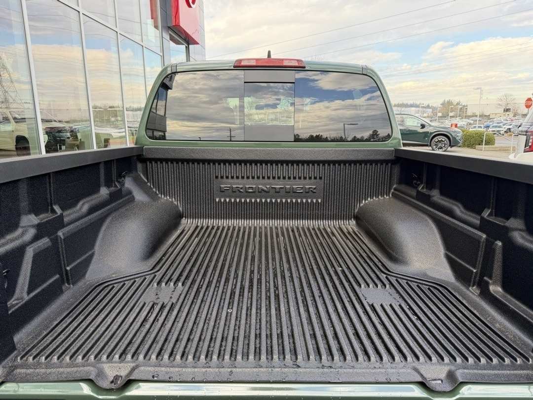 2026 Nissan Frontier SV - Image 15