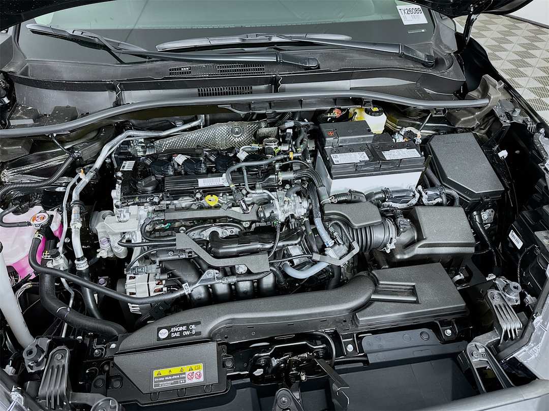 2026 Toyota Corolla Cross L - Image 29