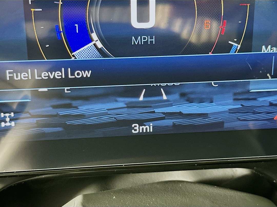 2026 Chevrolet Suburban RST - Image 12