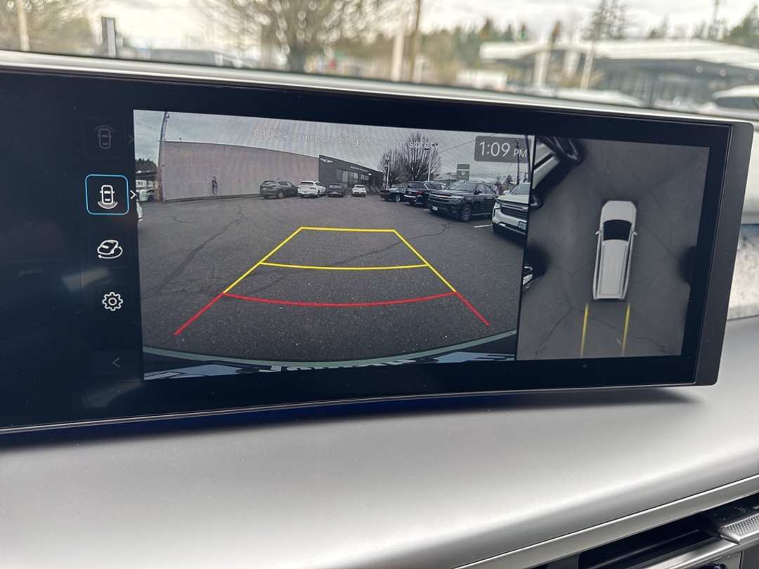 2026 Hyundai Ioniq 9 Performance Calligraphy - Image 55