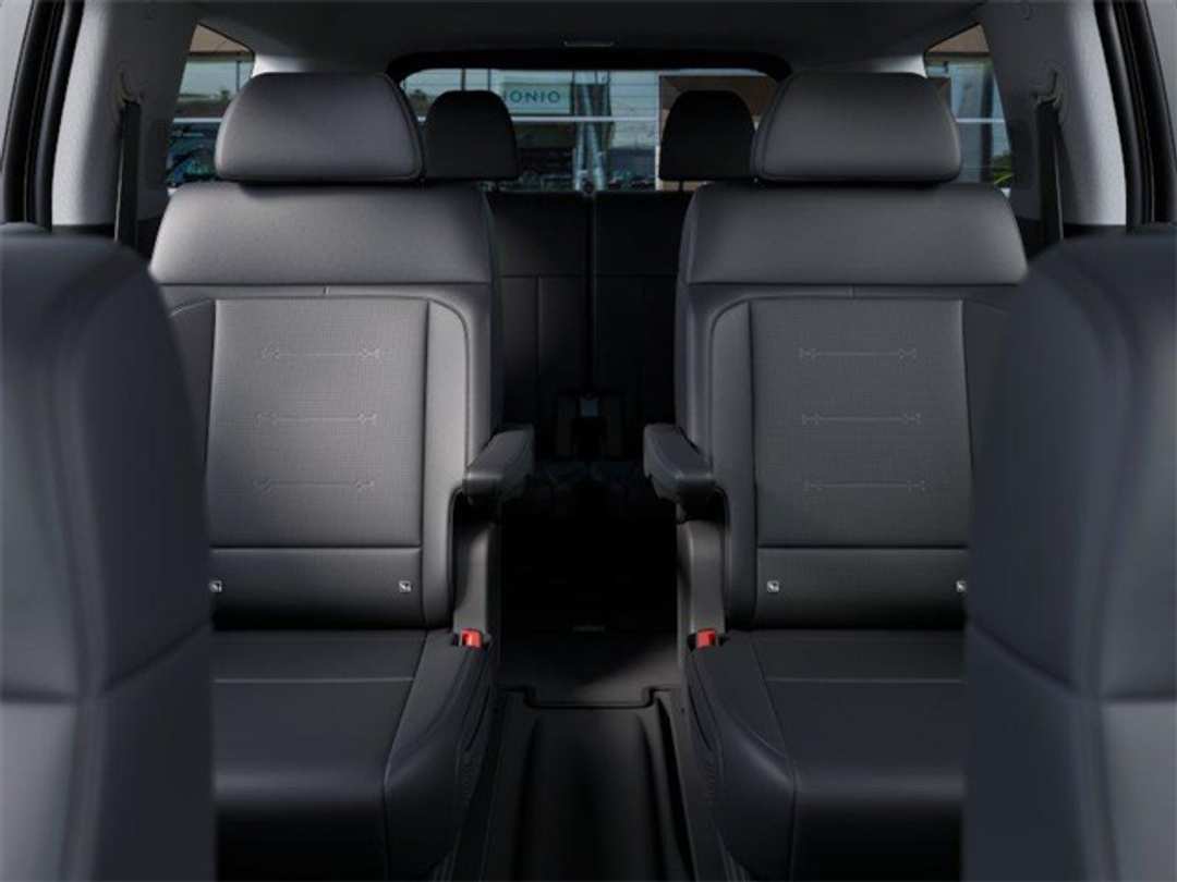 2026 Hyundai Santa Fe Limited - Image 12