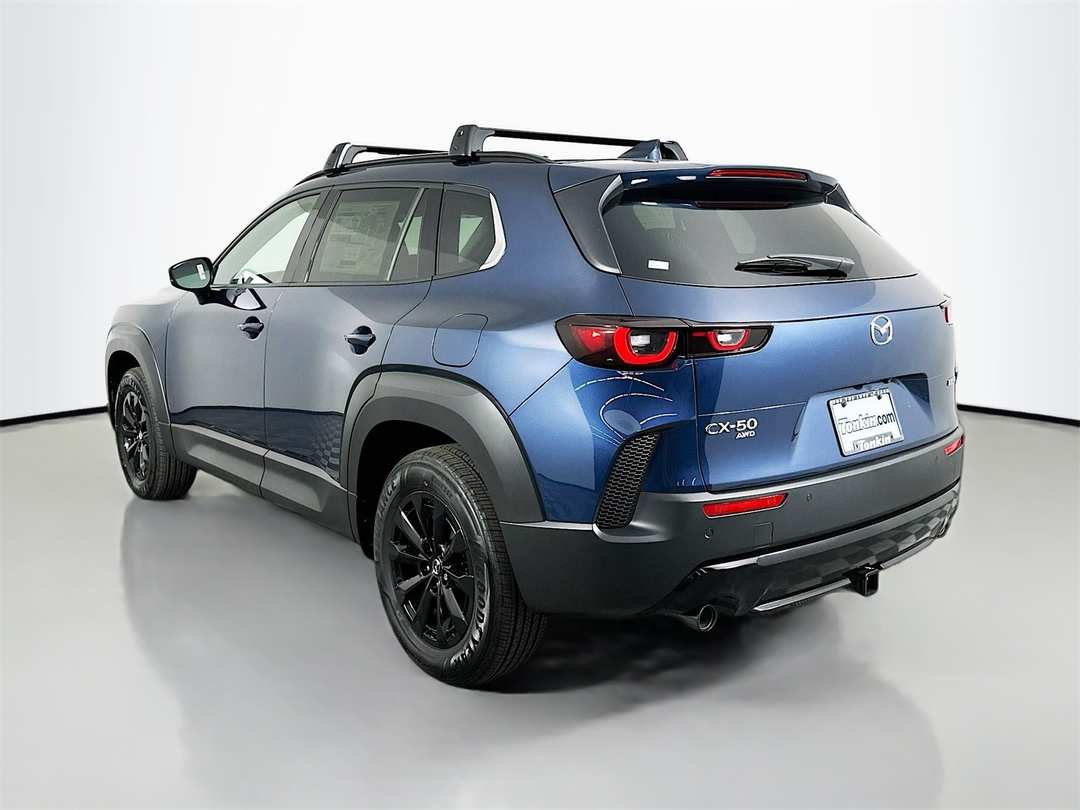 2026 MAZDA Cx-50 Premium - Image 5