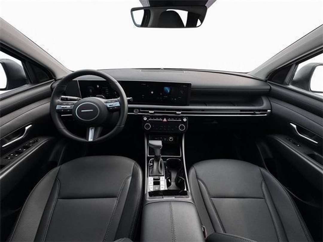 2026 Hyundai Tucson SEL Premium - Image 13