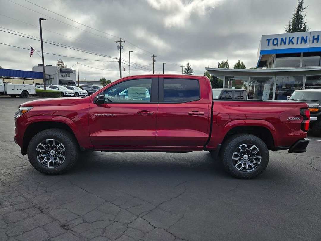2026 Chevrolet Colorado Z71 - Image 3