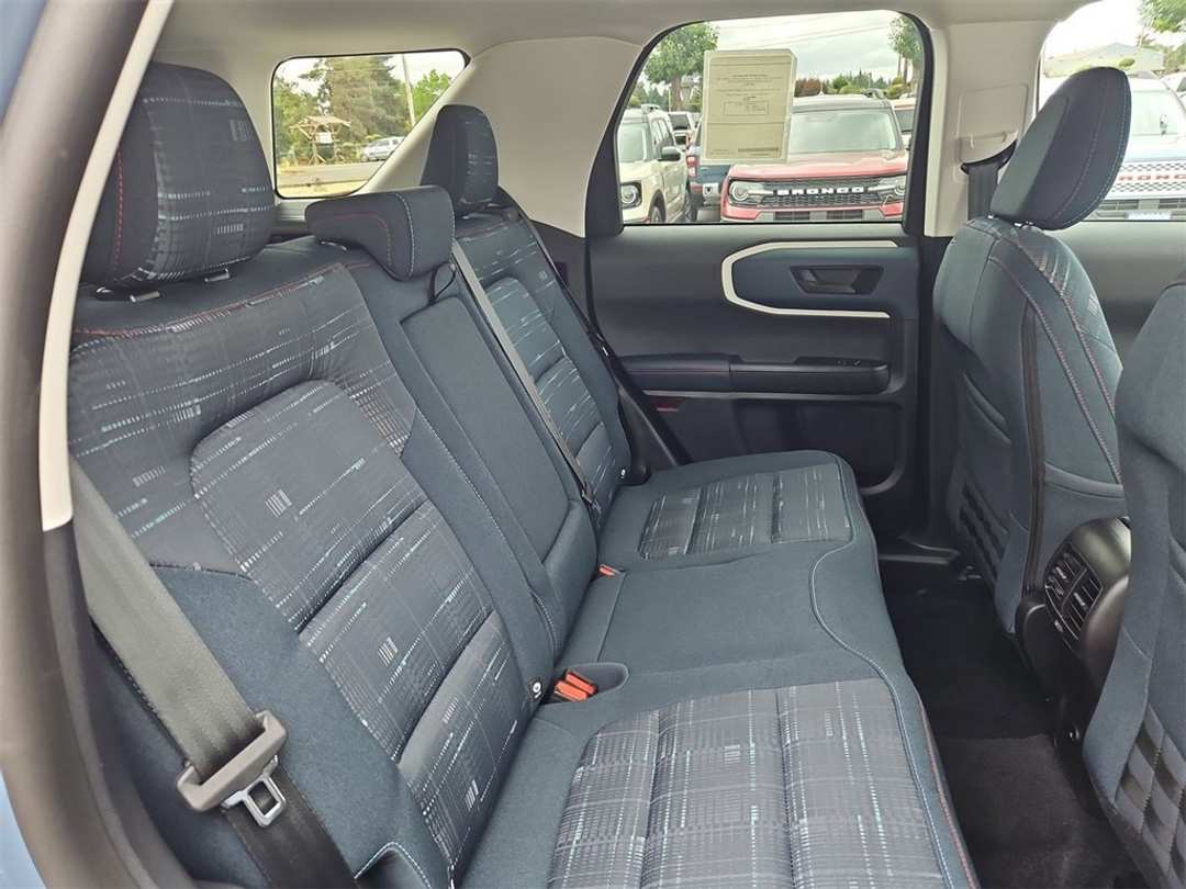 2025 Ford Bronco Sport Heritage - Image 28