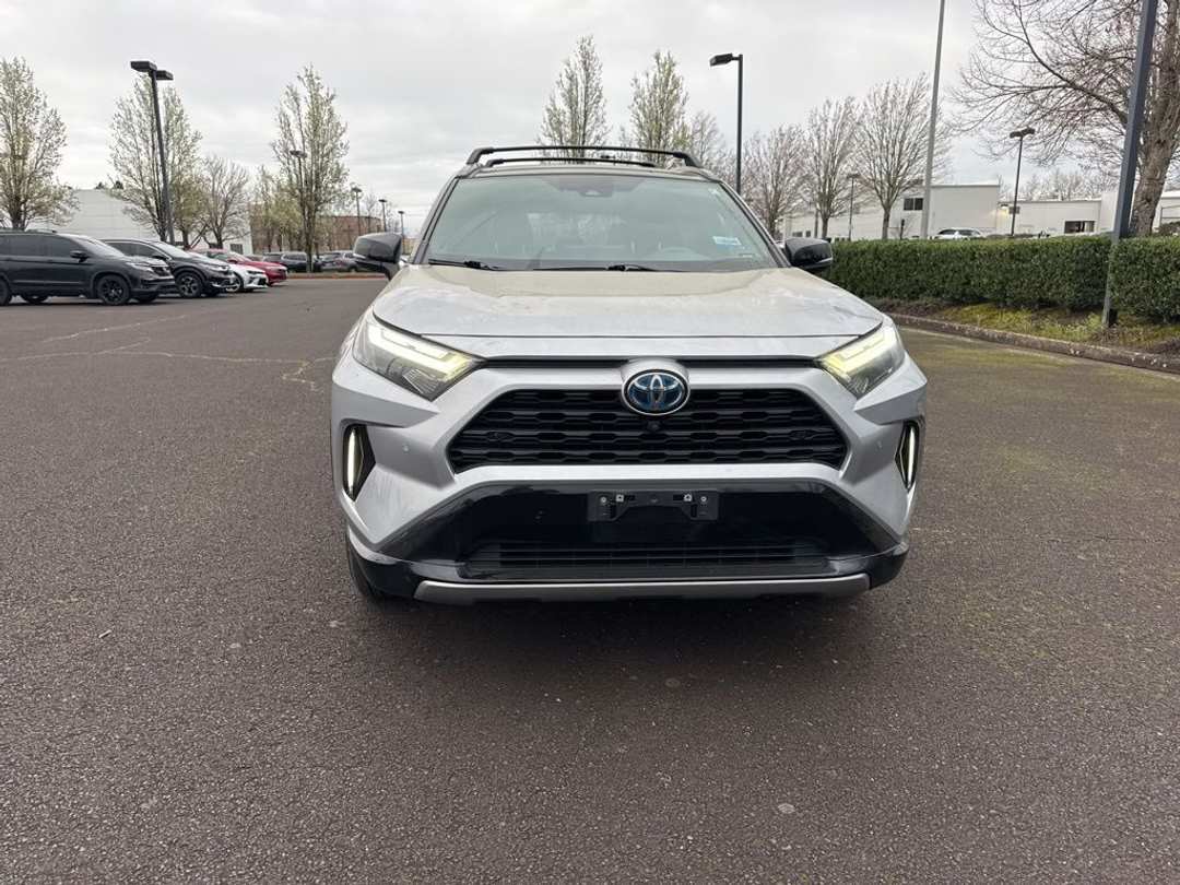 2022 Toyota Rav4 XSE - Image 2