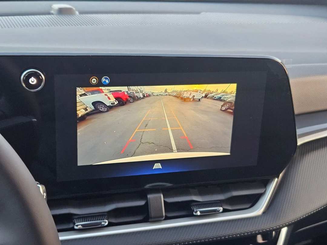 2026 Chevrolet Equinox LT - Image 21