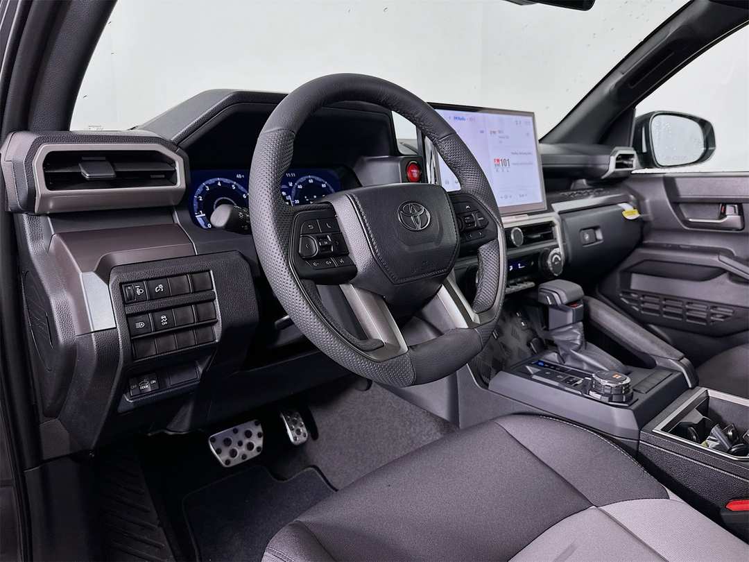 2026 Toyota Tacoma TRD Sport - Image 9