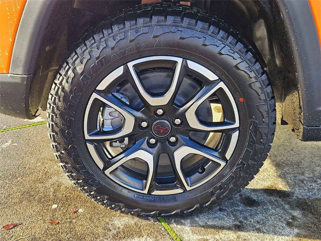 2026 Jeep Compass Trailhawk - Image 43