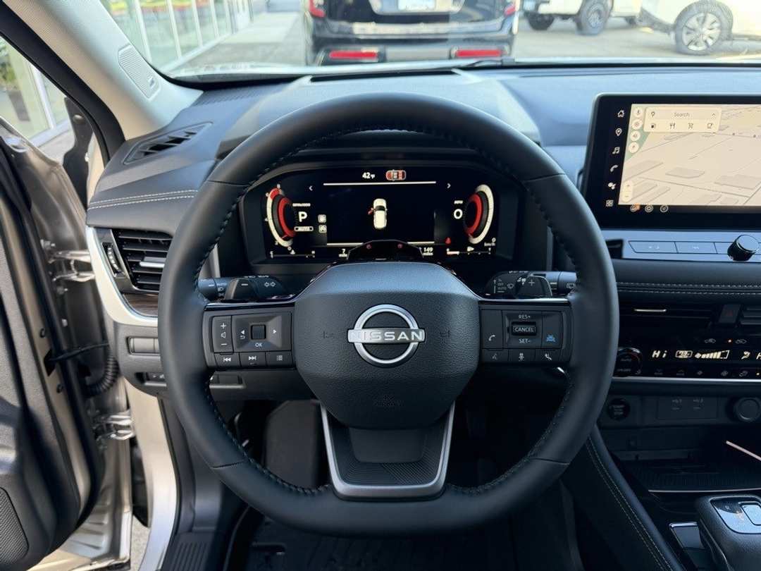 2026 Nissan Rogue Platinum - Image 22