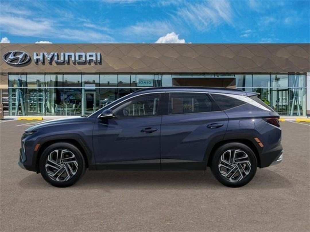 2026 Hyundai Tucson Limited - Image 3