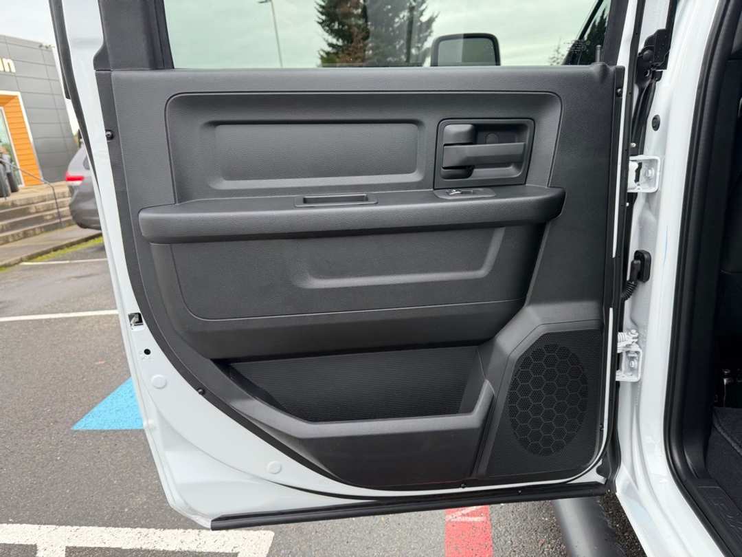 2026 Ram 3500 Tradesman - Image 30