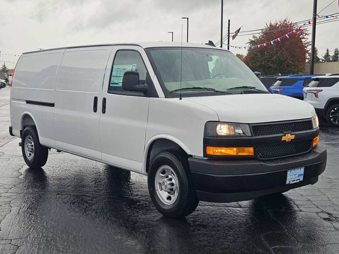 2025 Chevrolet Express 2500 Work - Image 8