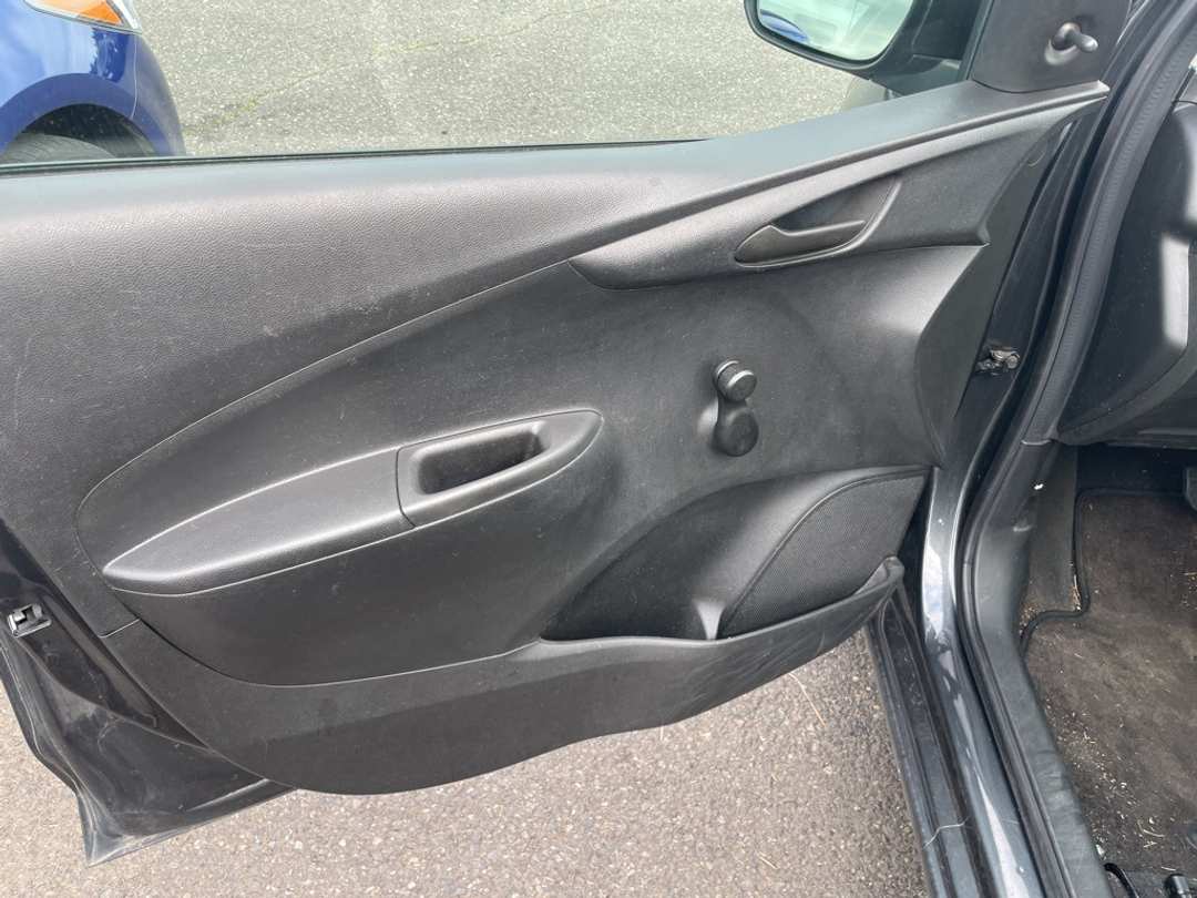 2017 Chevrolet Spark LS - Image 6