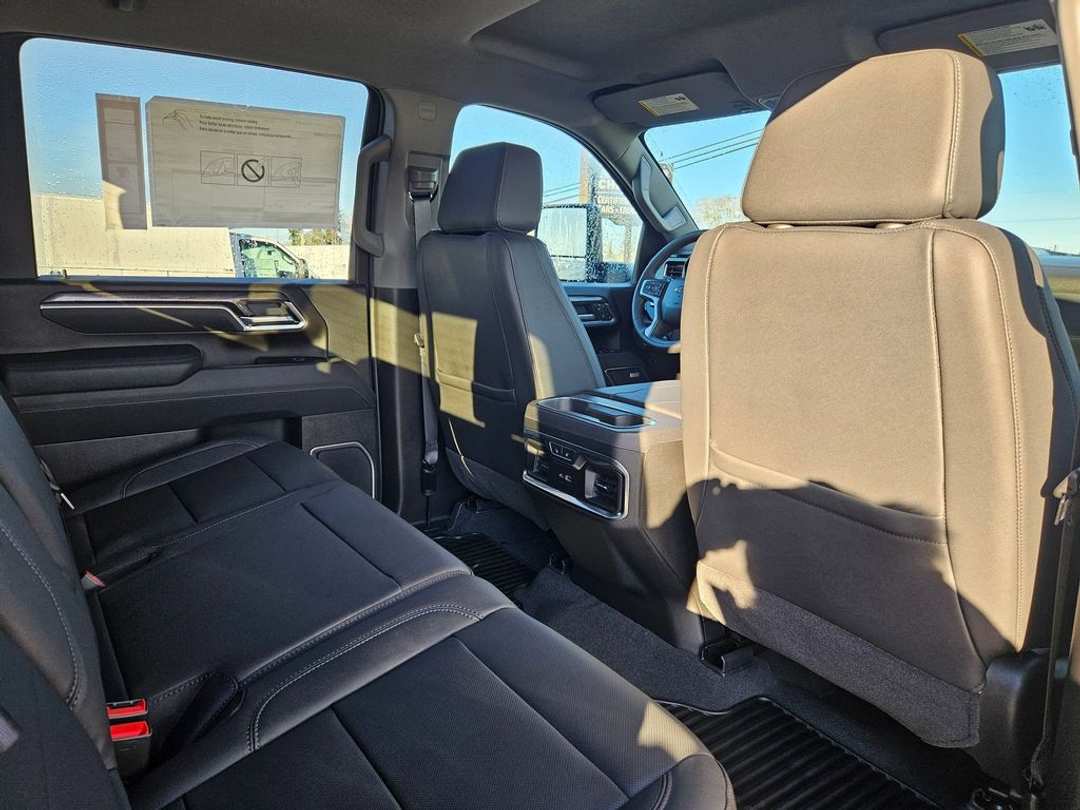 2026 Chevrolet Silverado 2500Hd LTZ - Image 43