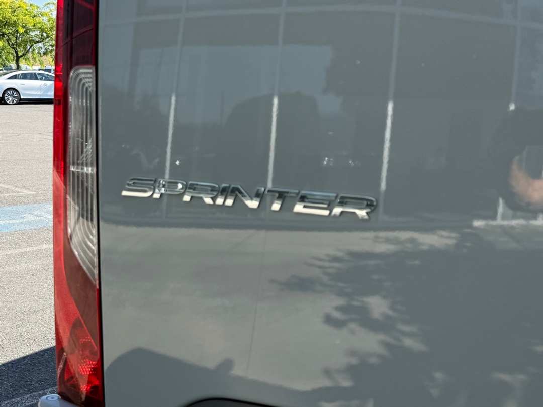 2025 Mercedes-Benz Sprinter 2500 Cargo 144 WB - Image 6