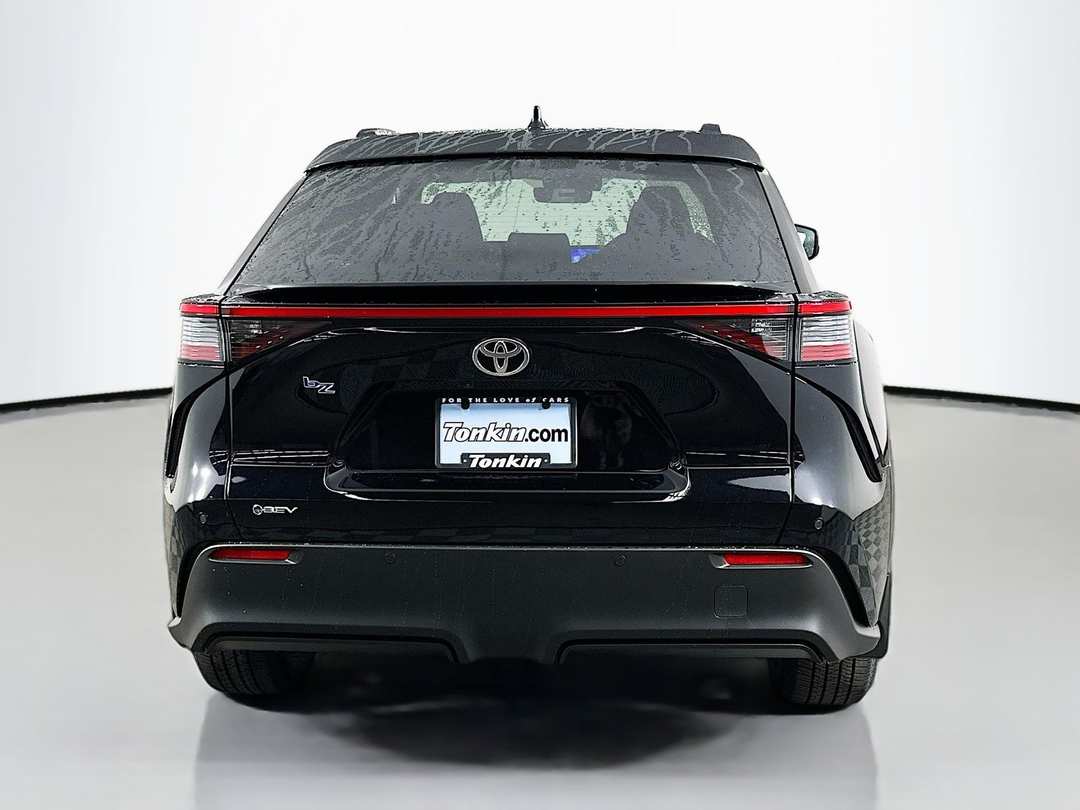 2026 Toyota Bz XLE Plus - Image 6