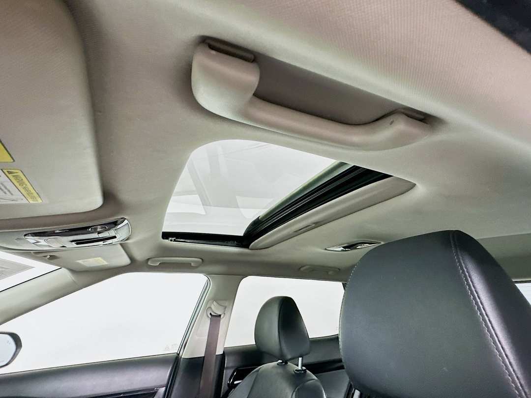 2021 Kia Seltos SX - Image 24