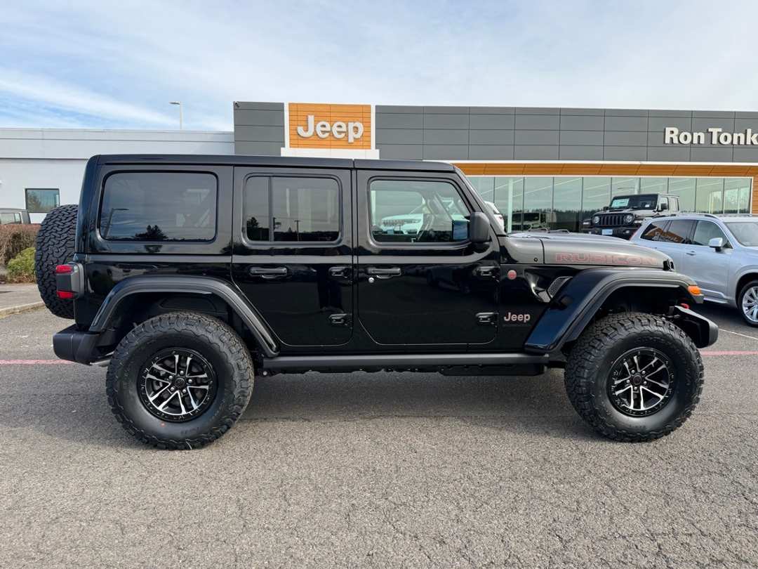 2026 Jeep Wrangler Rubicon - Image 9